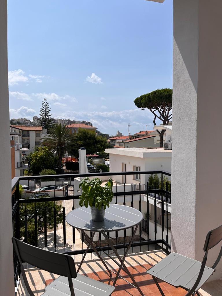 Il Volo Bed & Breakfast Sperlonga Exterior foto